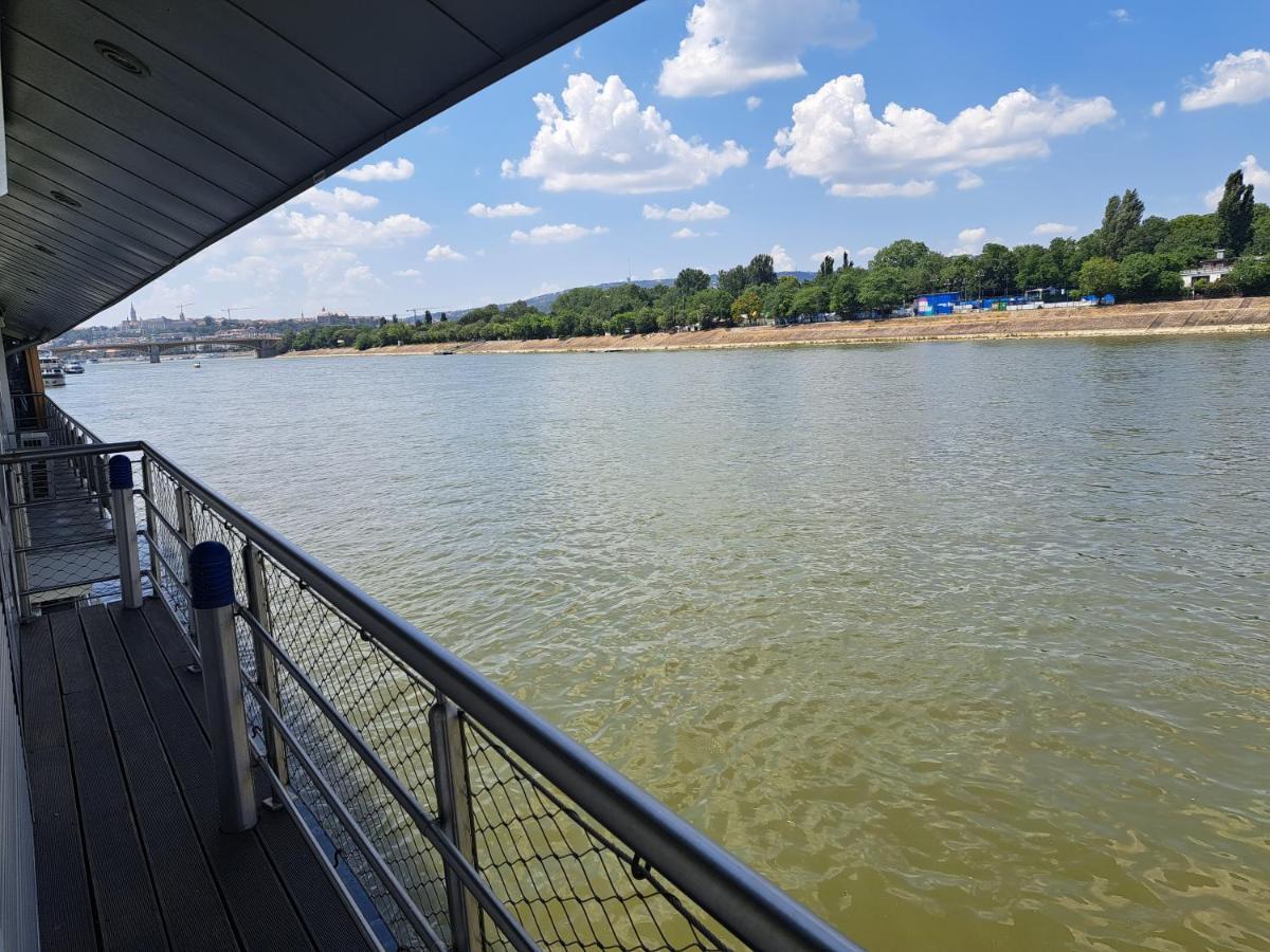 בודפשט Vogue Boat Apartments מראה חיצוני תמונה
