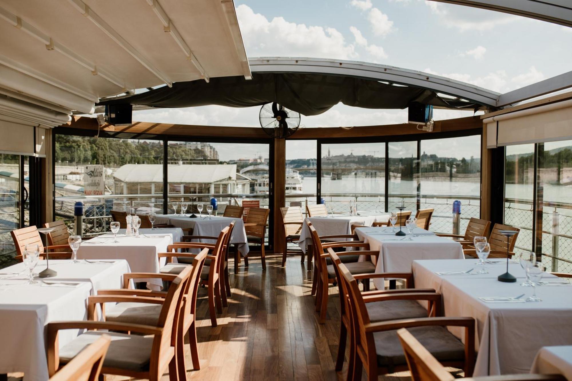 בודפשט Vogue Boat Apartments מראה חיצוני תמונה